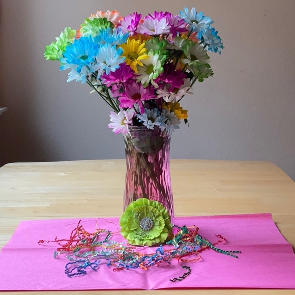 💚 TIEKS GREEN FLOWER 💚 NWOT 💚 - Picture 3 of 16